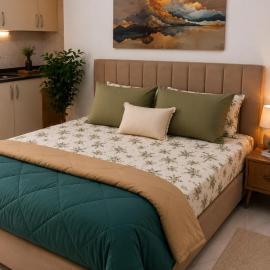 CoCo Nest Cozy Modern Studio Near Mamsha Beach & Airport, hotelli kohteessa Hurghada