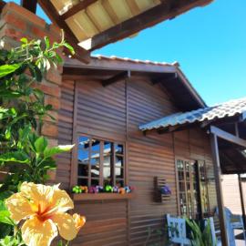 Chalés da Sinhá, hotel u gradu Penja