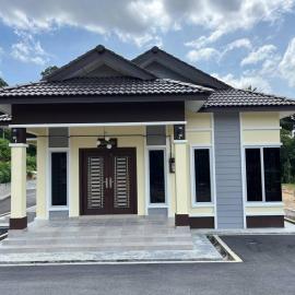 Aryani KampungStay, hotel in Kampong Lanjut Manis
