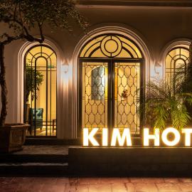 KIM Hotel - Yên Hoà