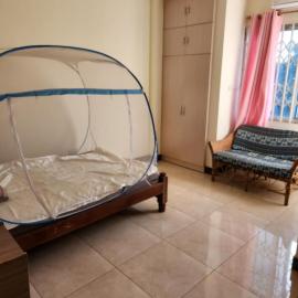 Happy Lodge – hotel w mieście Sakumona