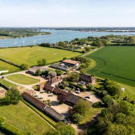 Canute Cottages - Granary Cottage