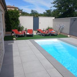 Gîte L'Ardétente piscine privée & accès SPA, Adults only, 2 à 4 personnes, Ardèche, hotel sa Lussas
