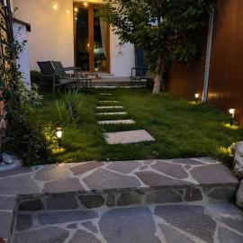 Su Entu Suite Free Parking 5 min from the sea, хотел в Giba