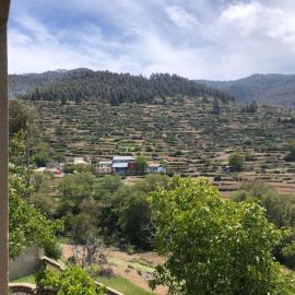 An epic view overlooking Tidghine Peak Ketama, hotel u gradu Ketama