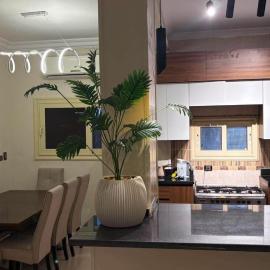 Marina 7, Luxury Chalet شاليه فندقي في مارينا