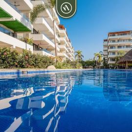 2BR Condo with Private Terrace - Near to the Beach