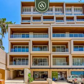 New 1 BR Condo with Amazing Rooftop Pool - Jacuzzi