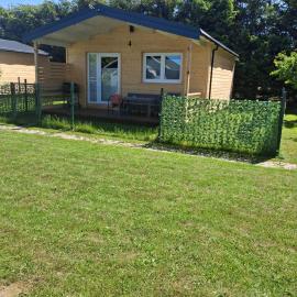 Urlopownia-Domki z Indywidulanym Ogrodzeniem-Dogfriendly-Duży,Zielony Teren