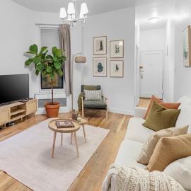 Charm 2Bd in Upper East Side with Backyard, hotel a Nova York