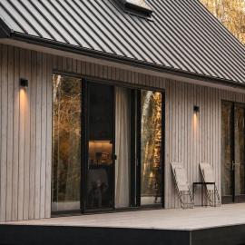Forest retreat near Olympic National Park with fire pit