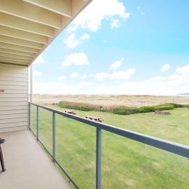 Hi-Tide Resort Queen Bed Dogs OK Unit 7