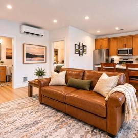Modern Loft Private Golf Course Retreat, hotel in Post Falls