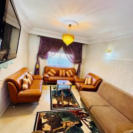 Maison familiale confortable à 10 minutes de l'aéroport, hotel di Tanger