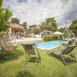 Anax Villa