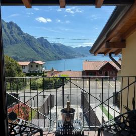 Riva di Solto में, होटल Casa Amor Iseo Lake