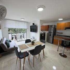 Apartamento moderno con balcón en Cucuta, hotel em Cúcuta