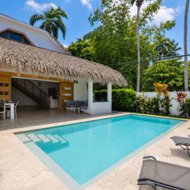 House with pool 300 m from Las Ballenas beach, hótel í Las Terrenas