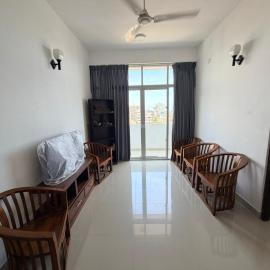 Ocean & Mountain View 2BR Apartment Dehiwala, hotel a Dehiwala