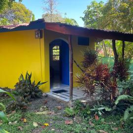 Cozy cabin by the sea, hotel in Cahuita