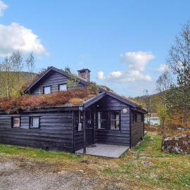 Nice Home In Tjørhom With Sauna
