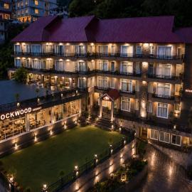 Nārān में, होटल RWR RockWood Resort Naran