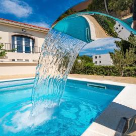 Villa Lara with pool&whirpool&pet friendly&100m from the sea- Rab by Villas Guide