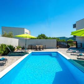 Villa Rab Paradise pool by Villas Guide