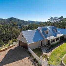SnowGums - Peaceful Retreat - 4Bed 3Bath &Firepit, hotel a Canobolas
