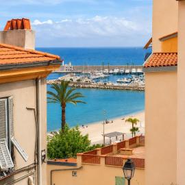 Maison Julien 3, hotel in Menton