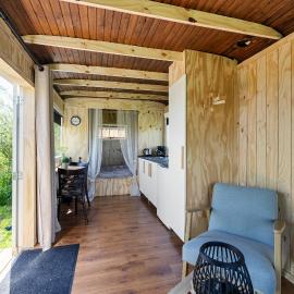 Camping de Wartenster - De Pipowagen, hotel em Wartena