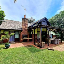 Villa G4 - Selborne Golf Estate, hotel in Pennington