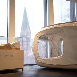 뤼네부르크에 위치한 호텔 Eine Nacht im Museum - LUNA Sleep Cube