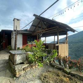 CozyKi, Hotel in Khonoma