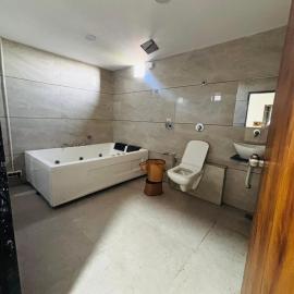 Hotel Mb Prime, hotel sa Udvāda