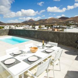Casa Carann - By AZ Rentals, hotel u gradu 'Uga'