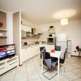 Guest House Sassuolo 2، فندق في ساسوولو