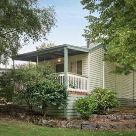 Tiny Away Escape at Daylesford Springs, Hotel in Daylesford