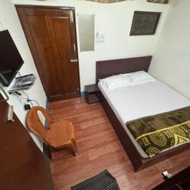 New Sampath Deluxe Rooms, hotel di Bangalore