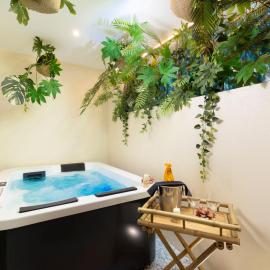 Eteria Luxury Rooms Spa & Wellness, hotel in Posada
