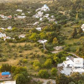 Aroma Zia Residences, hotel in Lagoúdi Zía