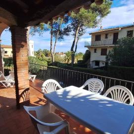 Torre vella 165, hotel v destinaci L'Estartit