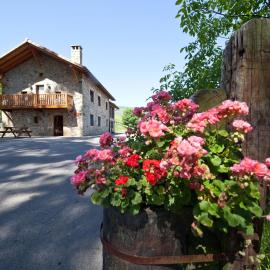 La Cabaña de Bienvenida Bustralanes, hotell sihtkohas Villacarriedo