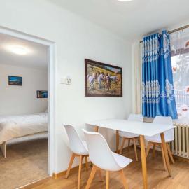 Byty Na vyhlídce, hotell i Zdice