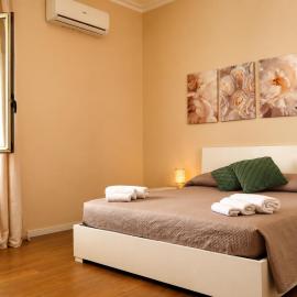 Alexas Rooms Crotone - Centro città, hotell i Crotone