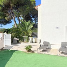REZ DE JARDIN ST CYPRIEN Posez vos valises chez nous