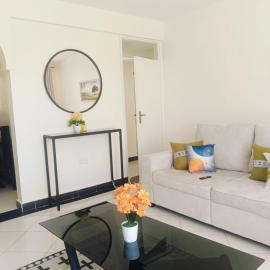 Olosotua Homes 2bedrooms: Nakuru şehrinde bir otel
