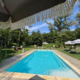 Gîtes Terra di a Bravona, hotell i Linguizzetta