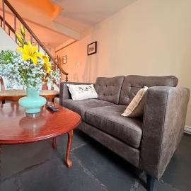 Market Town - 1 Bed, Pets Welcome