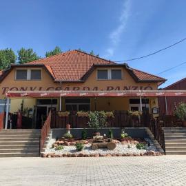 Zátonyi Csárda Panzió, hotel sa Dunasziget